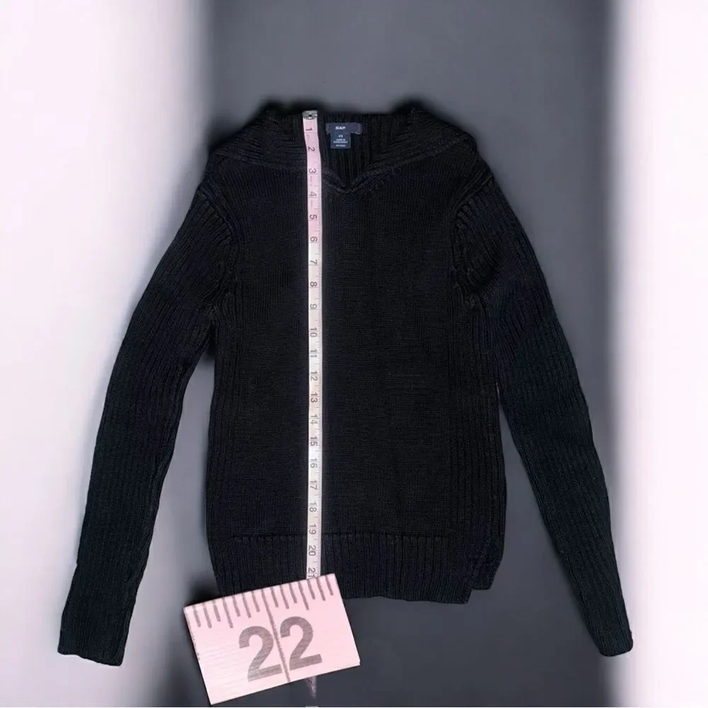 GAP l Kids Black Long-Sleeve Sweater l Flap Collar l XS l EUC